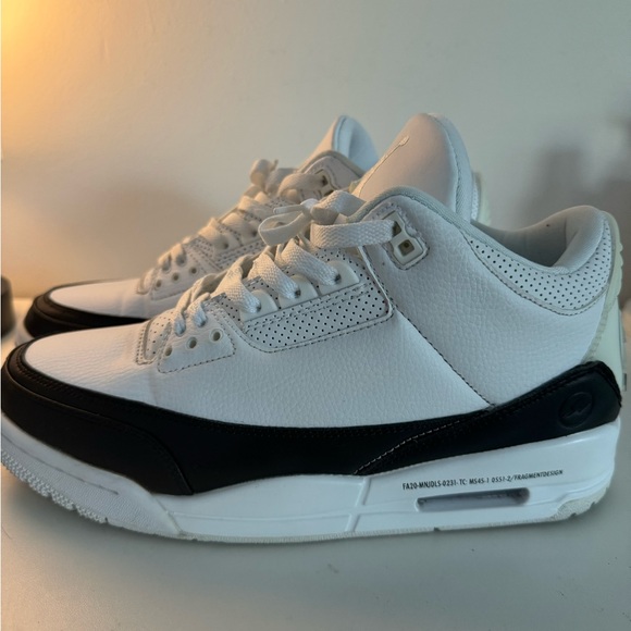 Jordan 3 Retro Fragment. Size 9.5 men’s. - Picture 1 of 6